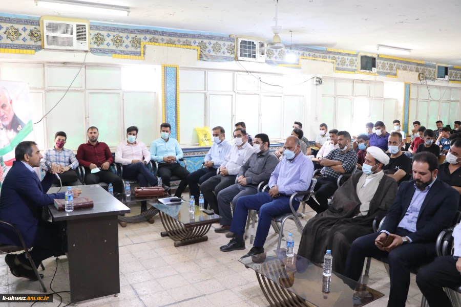 نشست صمیمانه جناب آقای دکتر علوی ریاست محترم دانشگاه فنی و حرفه ای استان خوزستان 3